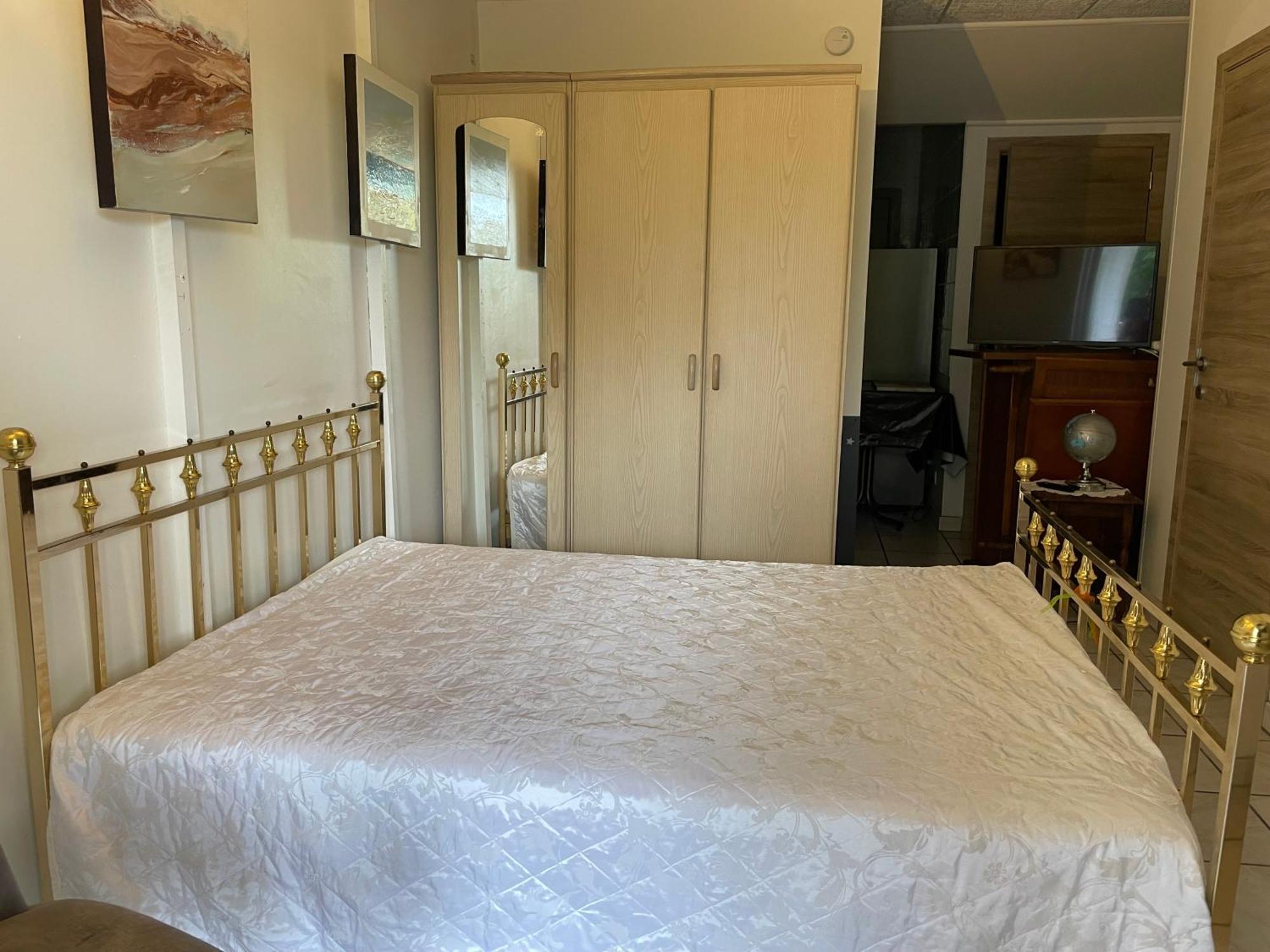 지베 Orchidee Rose B&B 외부 사진
